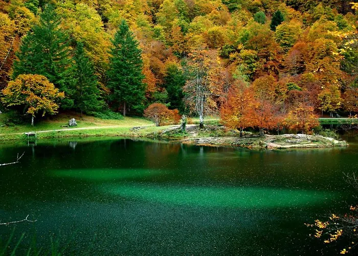 L'echappee Belle 3* Lacourt